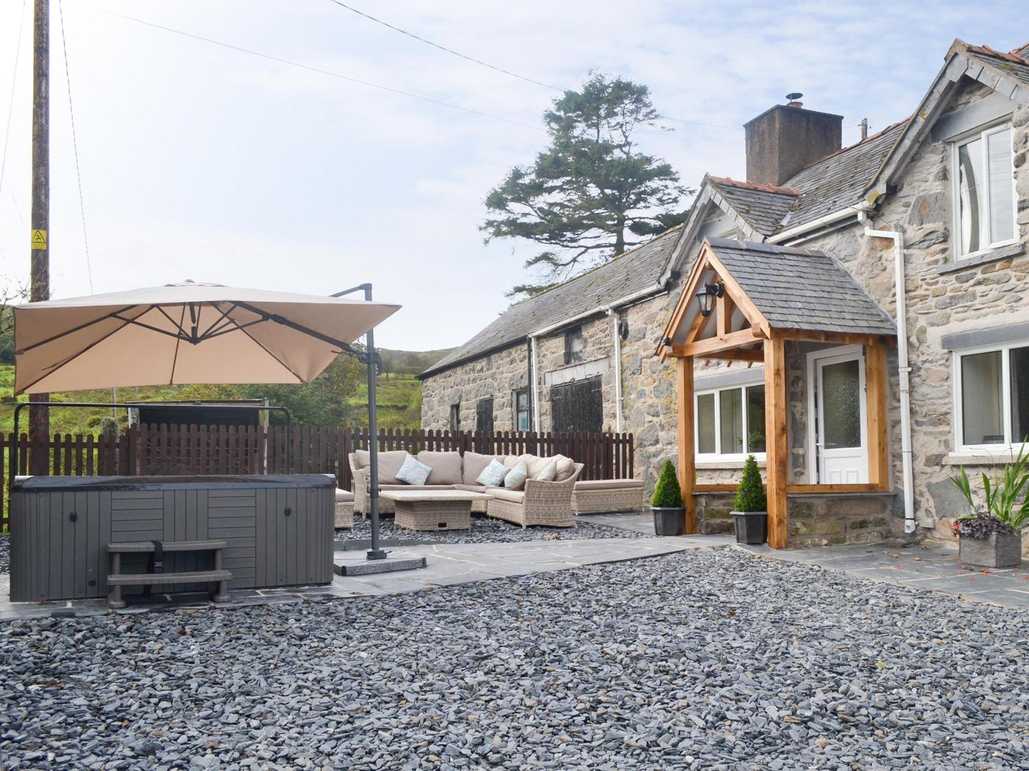 Tyddyn Eli Villa Llangwm  Exterior photo